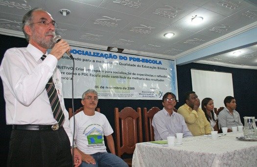 V Socialização do PDE Escola - Secretaria Municipal de Educação de Marabá.